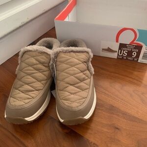 BareTraps Bundle Taupe ladies size US 9